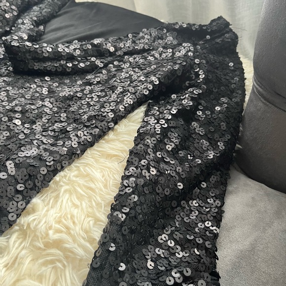 Sequins Evening Mini Dress with Cowl Back - Picture 2 of 6